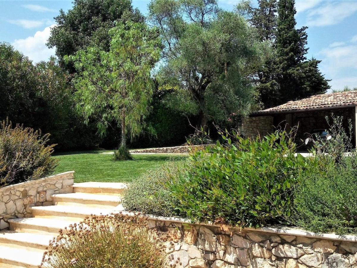 Peaceful Villa In Saint Paul De Vence With Pool Dış mekan fotoğraf